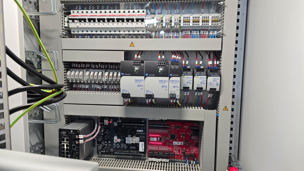 telecom shkaf inside