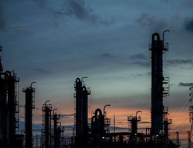 Проблема остановов предприятий в нефтяной промышленности
