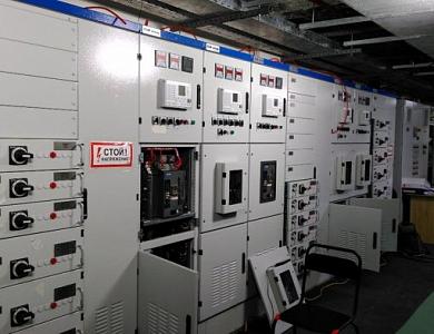 Компактное решение xEnergy Main 400V для электрической подстанции